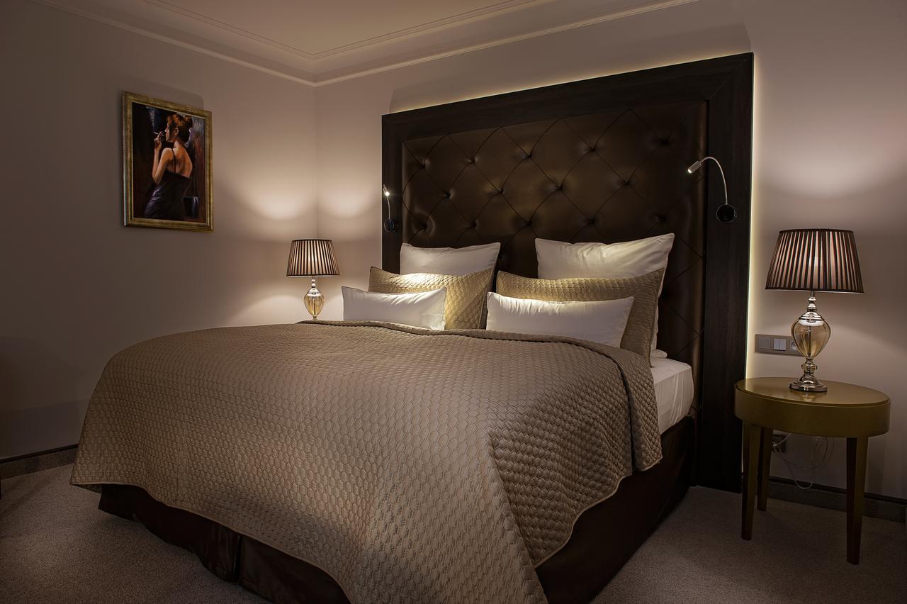 פרשוב Villa Plaza Boutique Hotel & Spa מראה חיצוני תמונה