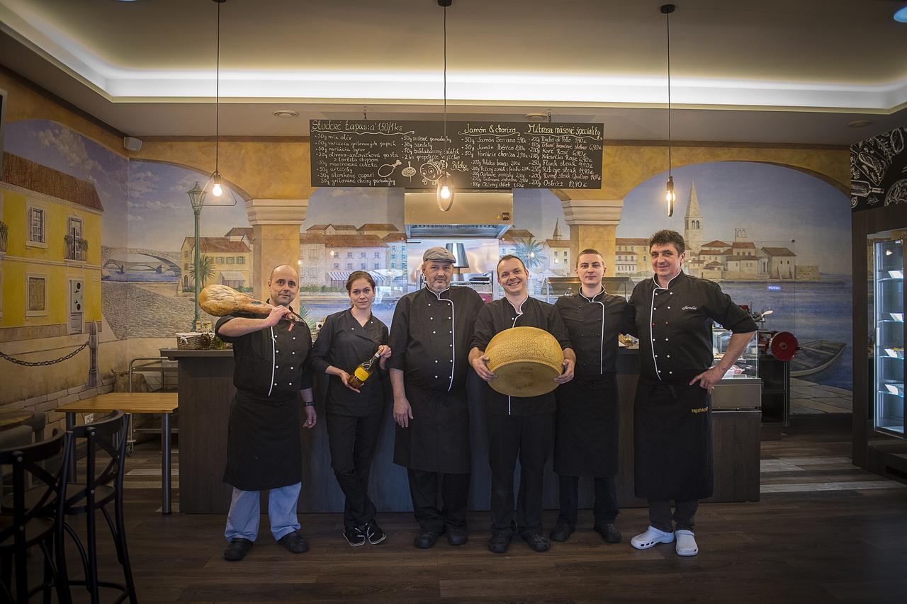 פרשוב Villa Plaza Boutique Hotel & Spa מראה חיצוני תמונה