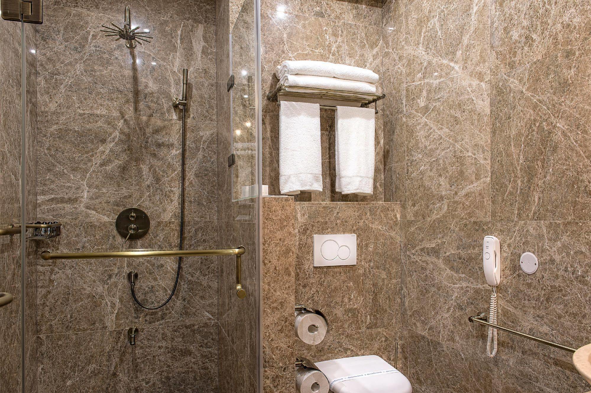פרשוב Villa Plaza Boutique Hotel & Spa מראה חיצוני תמונה