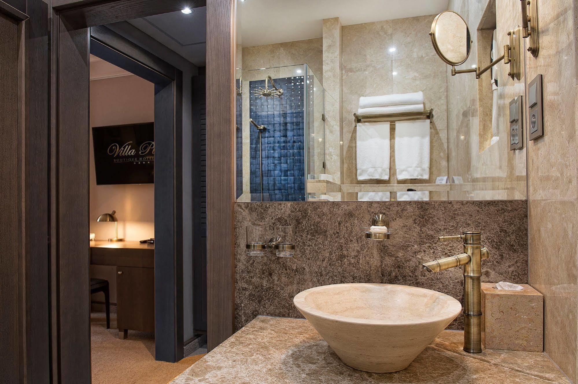 פרשוב Villa Plaza Boutique Hotel & Spa מראה חיצוני תמונה