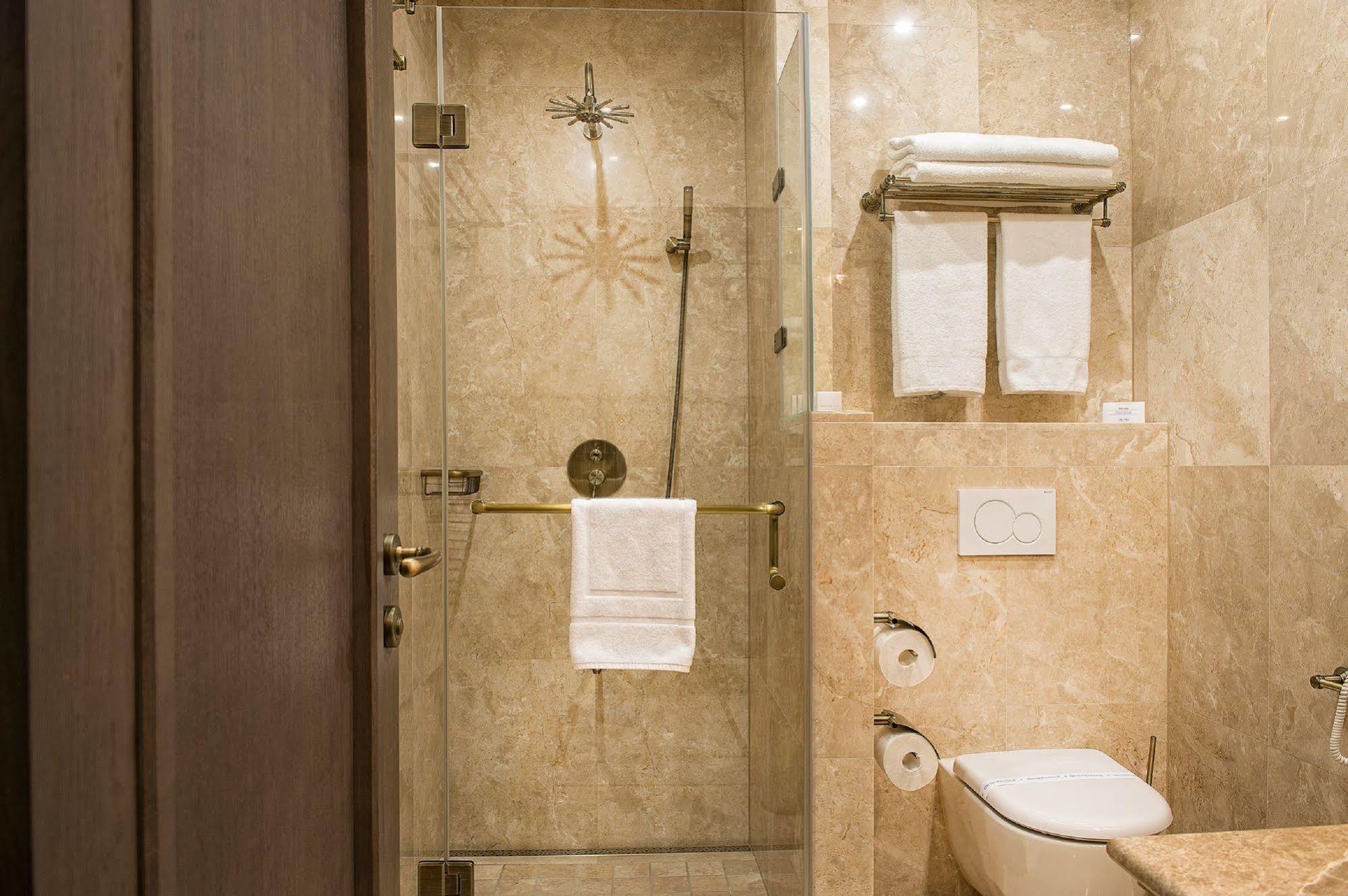פרשוב Villa Plaza Boutique Hotel & Spa מראה חיצוני תמונה