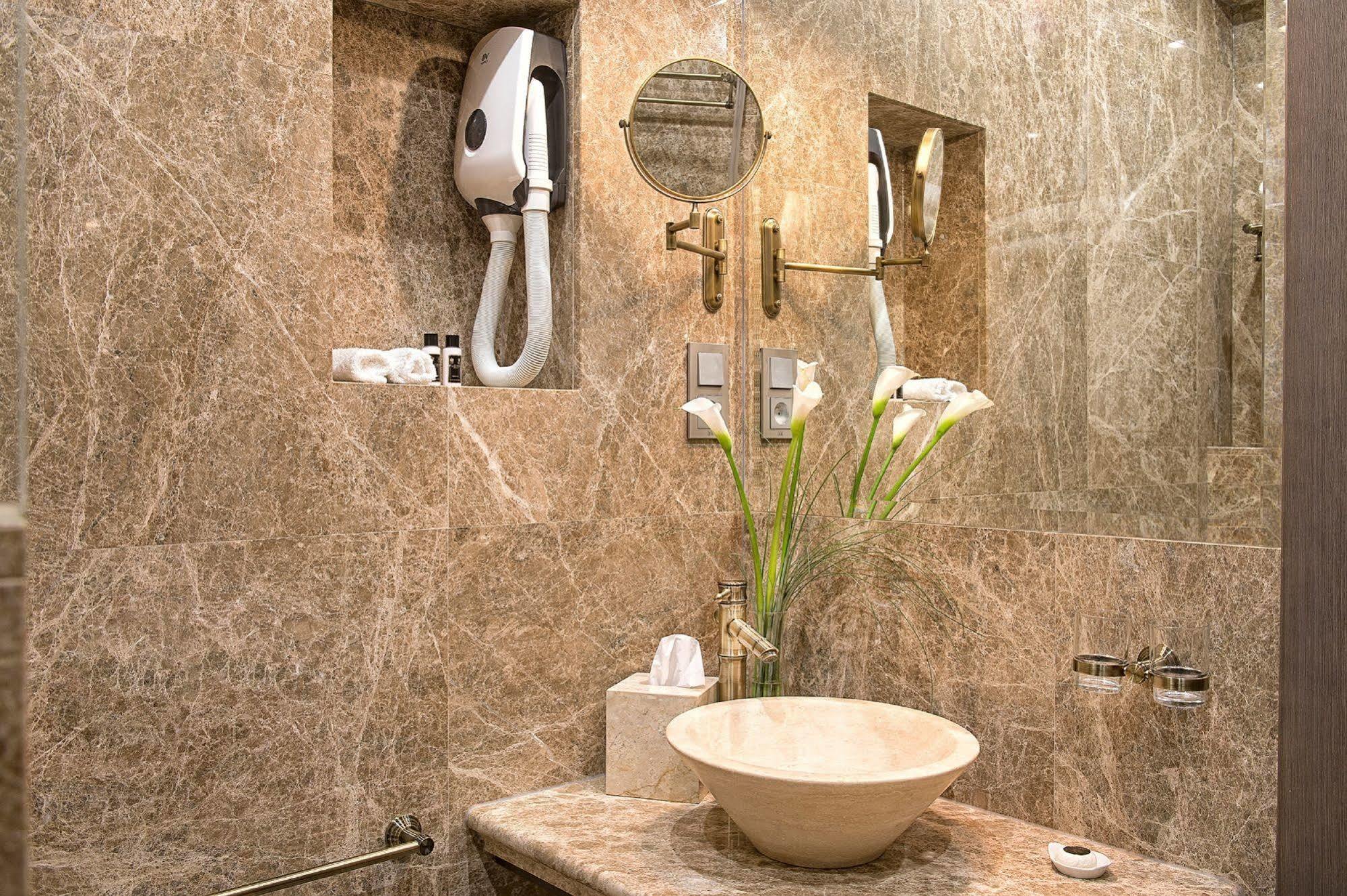 פרשוב Villa Plaza Boutique Hotel & Spa מראה חיצוני תמונה